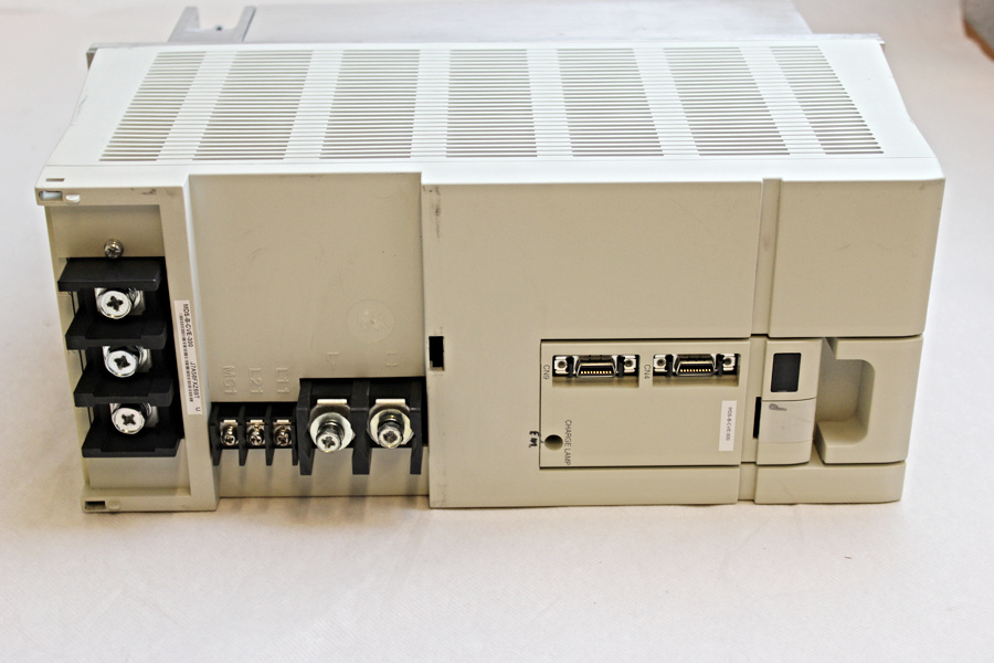 MITSUBISHI MDS-B-CVE-300 Power Supply Unit -used- – DIMEX Dimetros Hamburg